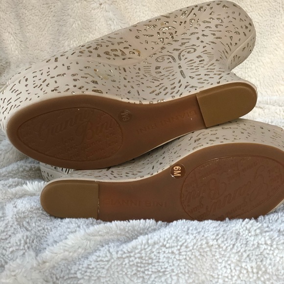 Gianni Bini dress heels - Picture 2 of 4